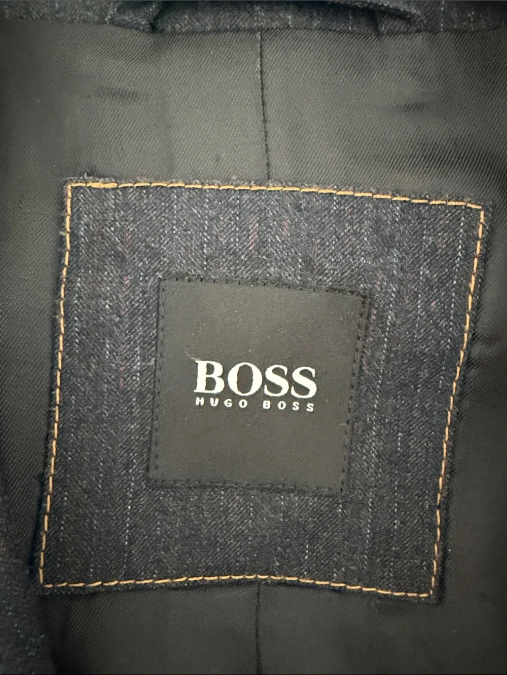 Hugo Boss Navy Blazer 40R with light white and red pinstripes